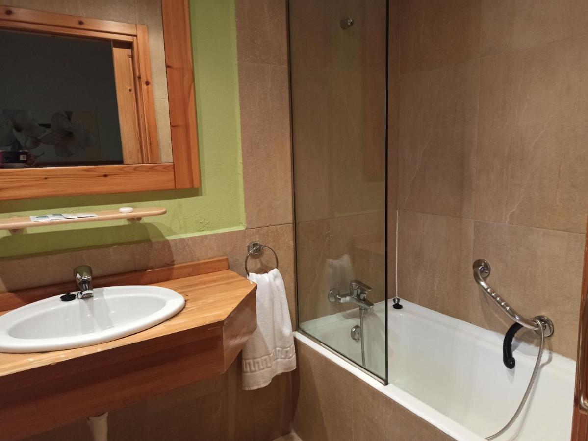 Hotel Hotel Guenes 2*